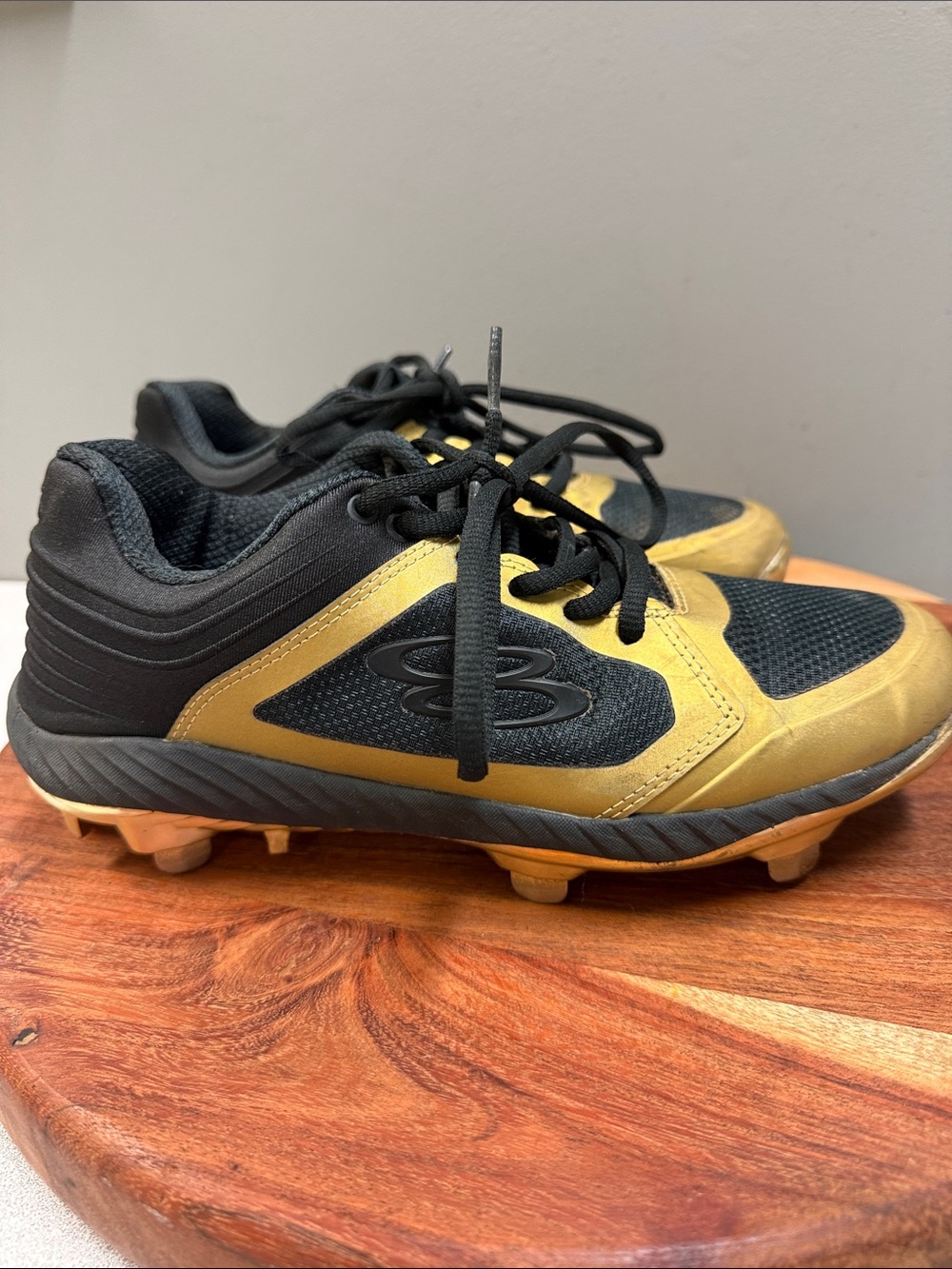Boombah Gold Black Metal Baseball Softball Cleats Women’s 7 EU 38